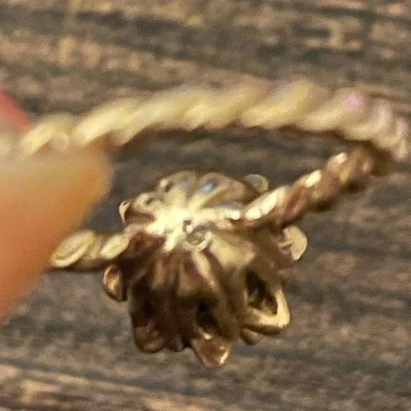 14k gold natural diamond tulip ring with twisted rope band size 5-6, 1970s 1980s - Picture 11 of 11